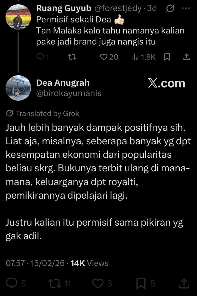 keboyoranbaru's tweet photo. Komodifikasi Tan Malaka adalah hal positif. Kalo kalian gak setuju artinya kalian goblok dan gak paham Madilog (MArgin profit, DIversifikasi, Likuiditas, Obligasi, dan Gross revenue). https://t.co/v8LwBrUgTm