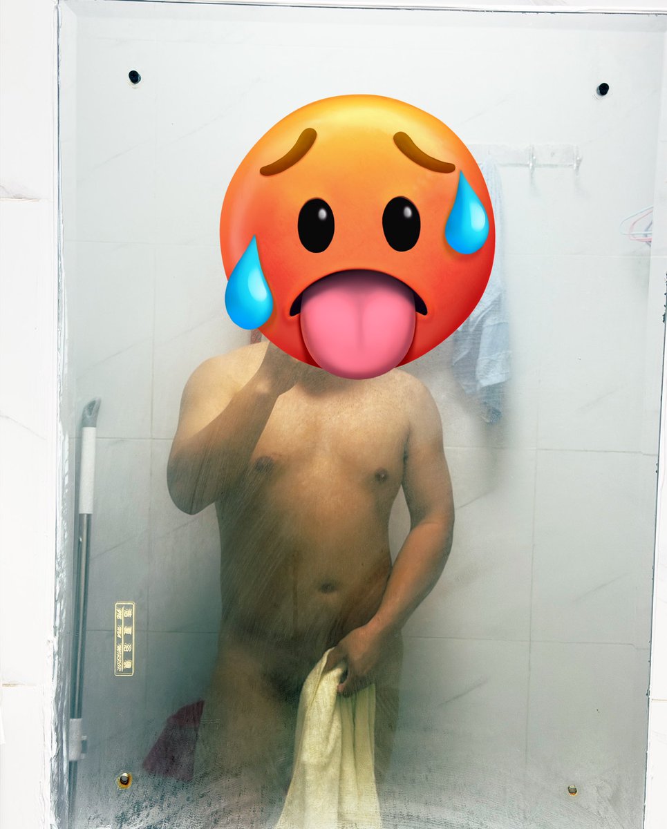 bliegay's tweet photo. 初二 https://t.co/Ra5wxGdQaS