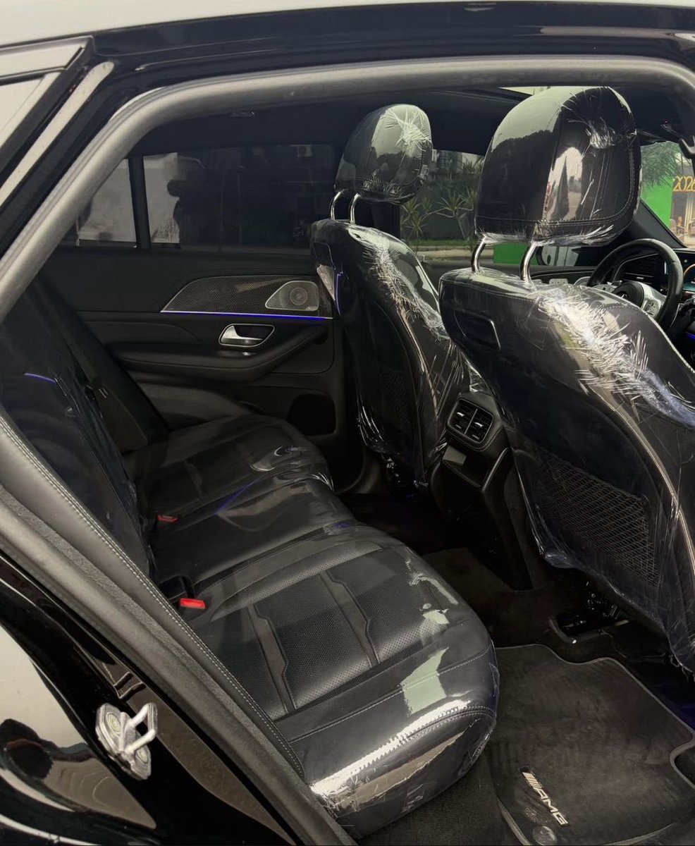 Ms_ii_studio's tweet photo. Direct Belgium 🇧🇪 2021 GLE53///AMG with Original custom duty Available 
Accident free
New Entry
Full Option 
Price:135m 
Come and Buy before you hear sold
07062324832 https://t.co/6czOfDKDcP
