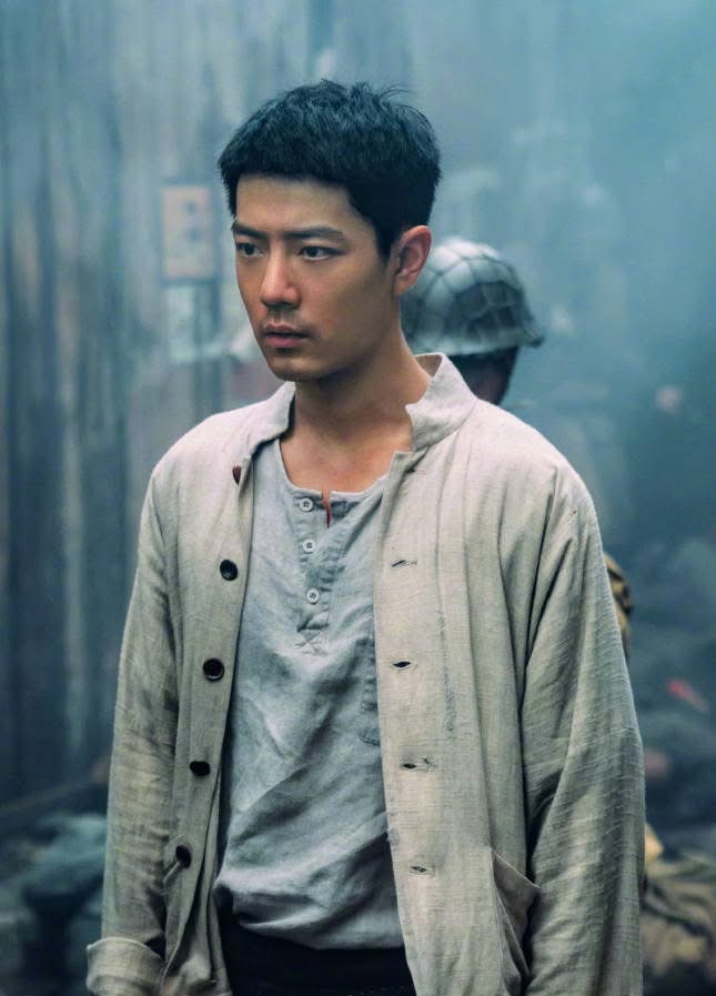 ความประทับใจของเมกะสตาร์แดนมังกร เซียวจ้าน ที่มีต่อผลงานล่าสุด “Gezhi Town - เมืองนักสู้”

#XiaoZhan #เซียวจ้าน
#เมืองนักสู้GezhiTownTH

ในฐานะนักแสดงนำของ ”Gezhi Town - เมืองนักสู้“ สิ่งที่เมกะสตาร์แดนมังกร “เซียวจ้าน”