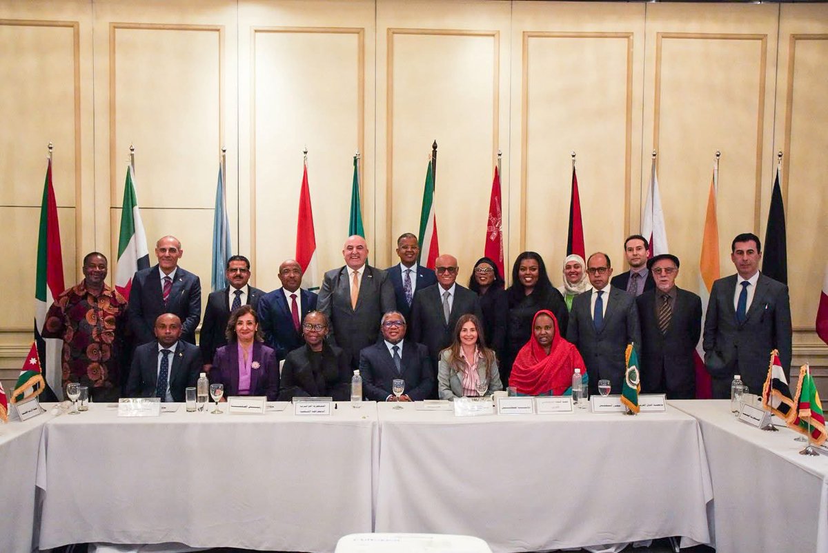 sntvnews1's tweet photo. #Somalia’s Ambassador to South Africa, @amb_msheikh, participated in a high-level meeting between South Africa’s ruling party, the ANC, and the Council of Arab Ambassadors in Pretoria. The meeting focused on reinforcing ties between the South African ruling party and the Arab world, with a strong emphasis on the Palestinian cause and shared histories of liberation.