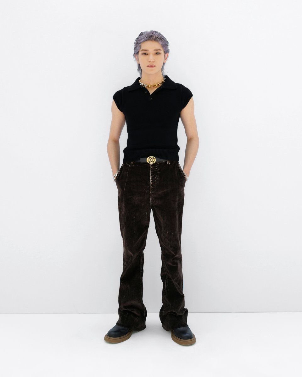 cxrcinuse's tweet photo. hello???? Jaehyun and Pond (the february boys) now working under PRADA, while Taeyong and Phuwin (the july boys) are under LOEWE… THE COINCIDENCES😭😭

my aquarius-cancer pairs😭 JAEYONGIST &amp; NARAWIN WE ARE WINNING😭😭😭 https://t.co/sHxriKRK1i