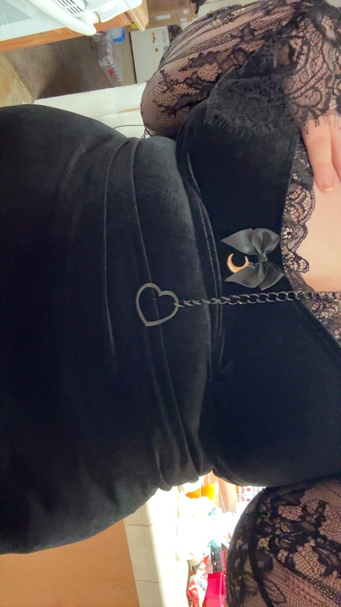 anyone wanna send me audios i have a #voicekink #nsfwtwt