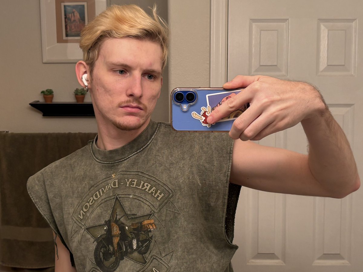 jake 🩵 tweet media