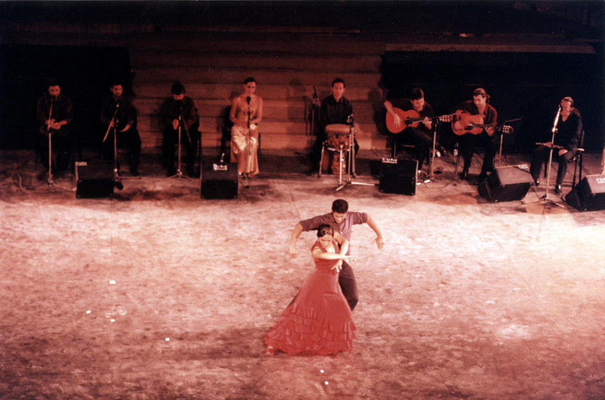 BaalbeckFest's tweet photo. Throwback to Baalbeck Festival: From Caracalla Dance Theatre to Charles Aznavour, from soprano June Anderson to the electric violin of Vanessa-Mae, and the unique East-meets-Jazz sound of Rabih Abou-Khalil. Flamenco lit up the temples with Noche Flamenca. https://t.co/3CuTmcPiaV