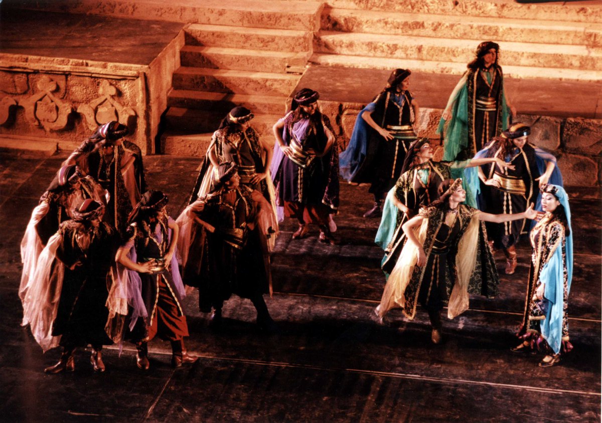 BaalbeckFest's tweet photo. Throwback to Baalbeck Festival: From Caracalla Dance Theatre to Charles Aznavour, from soprano June Anderson to the electric violin of Vanessa-Mae, and the unique East-meets-Jazz sound of Rabih Abou-Khalil. Flamenco lit up the temples with Noche Flamenca. https://t.co/3CuTmcPiaV