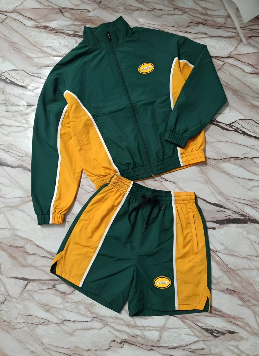 znaz_intl's tweet photo. Level up your style and team spirit with premium custom tracksuit sets. Fully customizable, export ready, and perfect for brands, teams, and businesses. Your colors, your logo, your identity.
DM us to create yours..
#customtracksuits #sportswearmanufacturer #privatelabelapparel https://t.co/zKjmU4i5Du