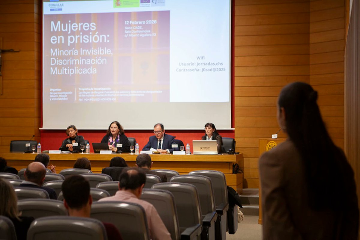 ComillasCHS tweet media