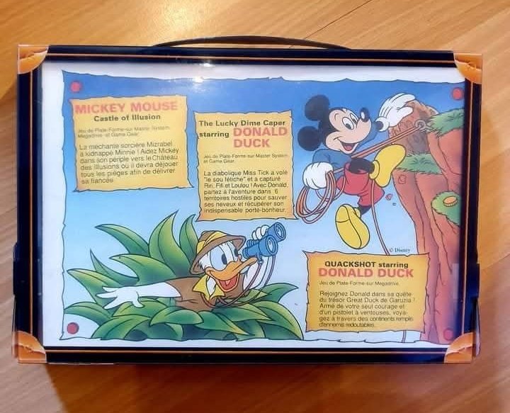 Hipsilon2b's tweet photo. Precioso cofre Disney Gif Set exclusivo francés para Master System.
Lanzado en el año 93 por Disney Software a un precio de 45€. https://t.co/2sWYcRPw5Q