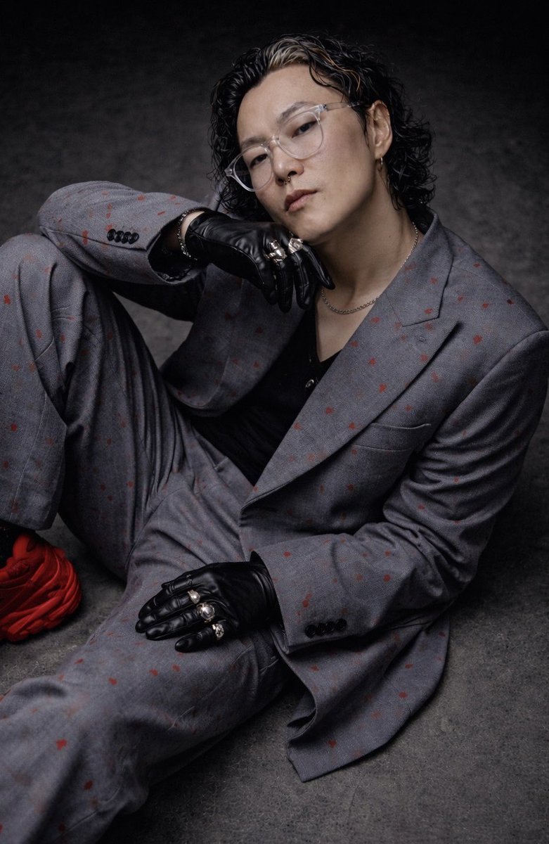 милла вйобович tweet media