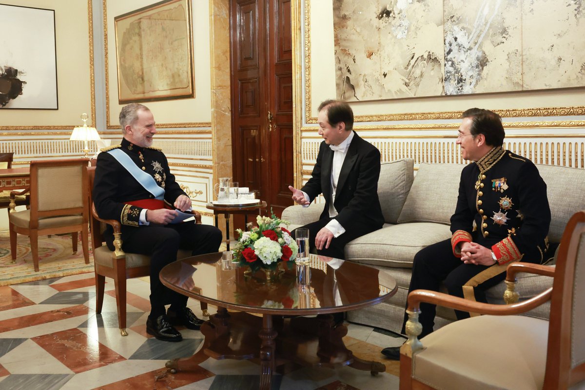 CasaReal's tweet image. El embajador de Japón, Hiroshi Yamauchi, hace entrega de sus Cartas Credenciales al Rey.

➡️casareal.es/ES/Actividades…