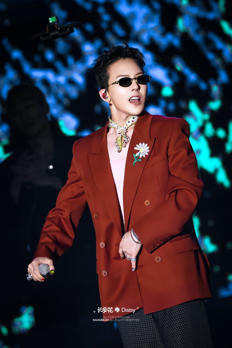 260217 KRAZY SUPER CONCERT IN DUBAI

#GD #GDRAGON #지드래곤 
 #ジヨン #權志龍