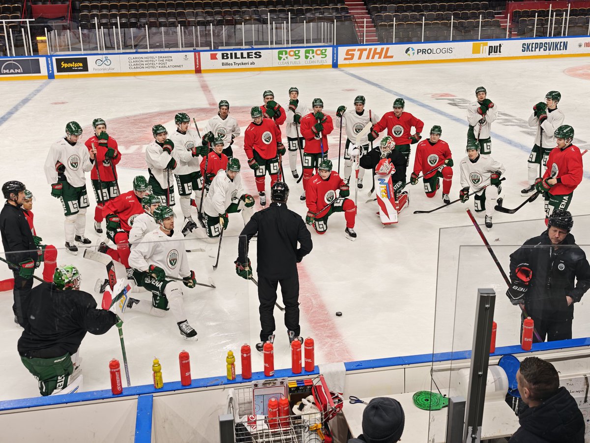 rakapuckarpunktcom tweet media