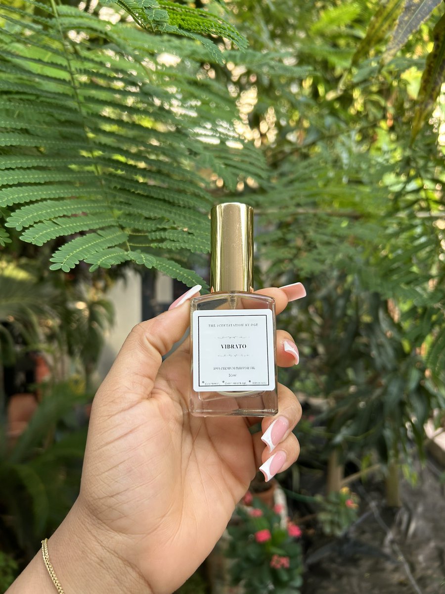 First date fragrances ✨ 
{for men}

Spice &amp; woods
Layton
Blazing Mr. Sam
Vibrato

All available in premium perfume oil.