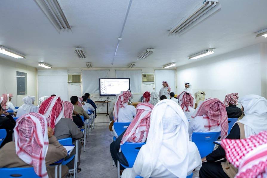 وكالة تعليق الدراسة tweet media