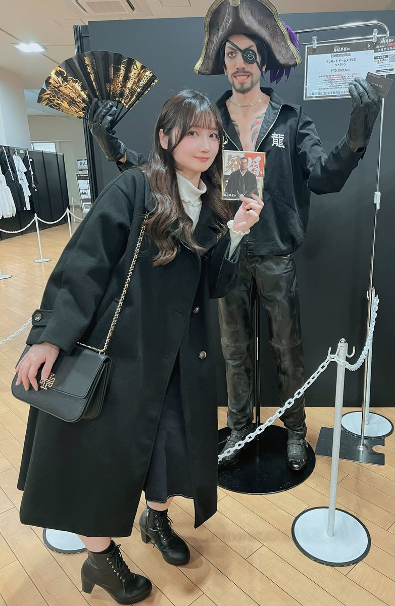 s__heeeeey's tweet photo. 龍が如く冠婚葬祭展行ってきた🐉
入場特典のランダム色紙はなんと神引き
推し冴島タイガー！🐯🫶 https://t.co/64xVwXNjlF