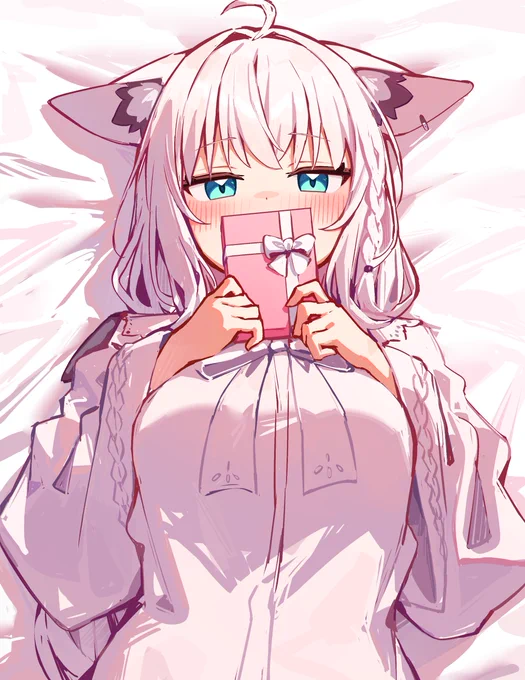 2021年6月に初めて描いたフブちゃんと 今のフブちゃんの絵を比べてみると、 本当に多くの変化があったと感じます! まったく別人になっていたかもしれませんね!