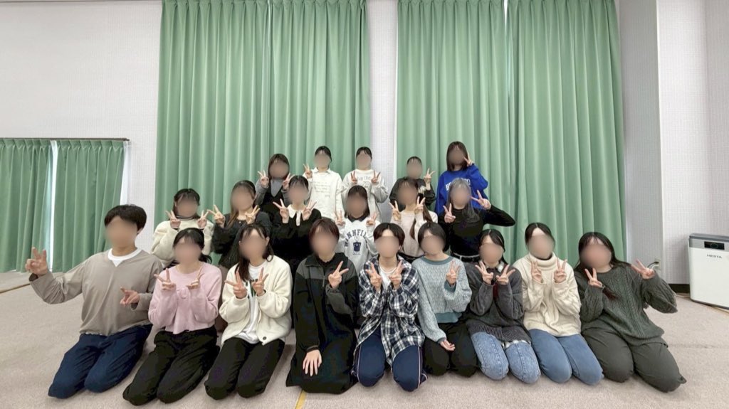 NodaiMandolin's tweet photo. 先日、5泊6日で春合宿に行ってきました！
自然豊かで落ち着いた環境の中、しっかり練習に集中できました🫡
練習の合間には海や喫茶店などにも行きました！
とても充実した6日間になりました✨ https://t.co/3jKJzNZOBe