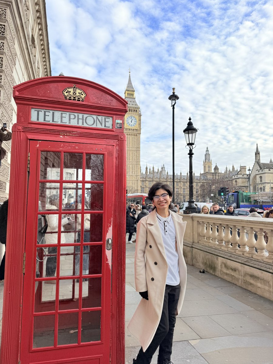 prismios_'s tweet photo. Sights of the UK! It’s been 5 months and yet, I still can’t believe I’m finally here 🥹🥹🫶🏻 Forever grateful 🩵 https://t.co/nU6AaAfI9h