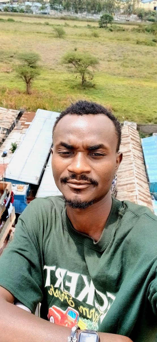 Mueke pesa ya kunyoa ndevu😂