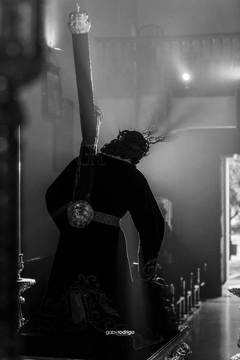 Cuarenta razones para quererte, seguirte y agradecerte.