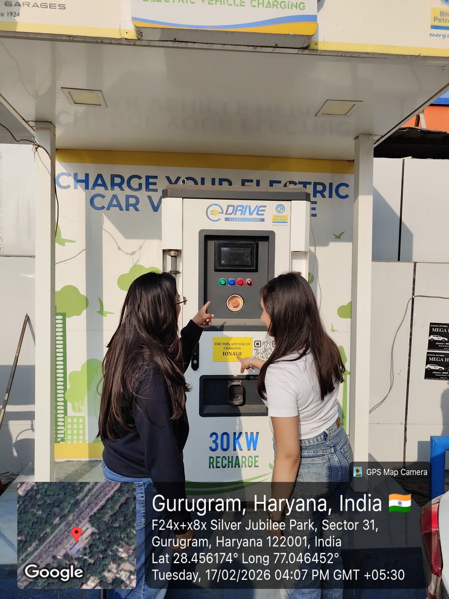 Ecoconnect_512's tweet photo. Empowering our Green Champions through hands-on learning. Our on-the-job training includes site visits to EV charging stations, helping trainees understand real-world challenges and gain practical knowledge. Proud to build a skilled green workforce for a sustainable future. ⚡ https://t.co/RyJiEi70mX