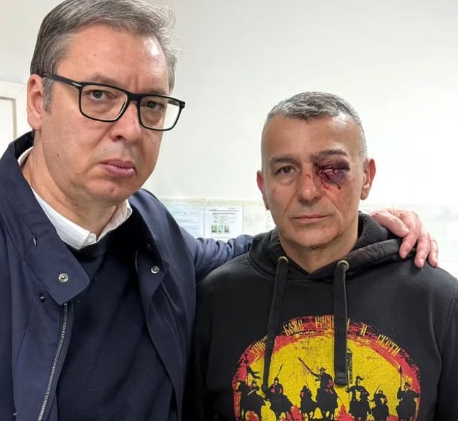 Setimo se i najveće pičke među pripadnicima MUPa.

Pobedio bi i u takmičenju sa najveću pičku od svih policajaca iz svih zemalja na planeti Zemlji.

Možda je čak i najveća sisa koja je nosila uniformu u istoriji čovečanstva.

Prebio ga kolega, on optužio studente.

Lazar nečasni