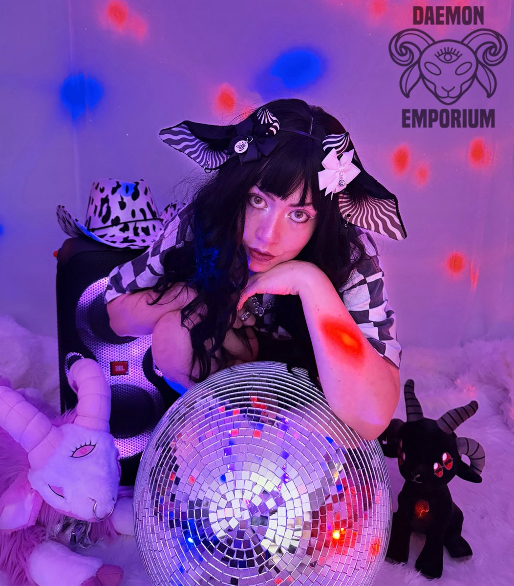 Daemon Emporium tweet media