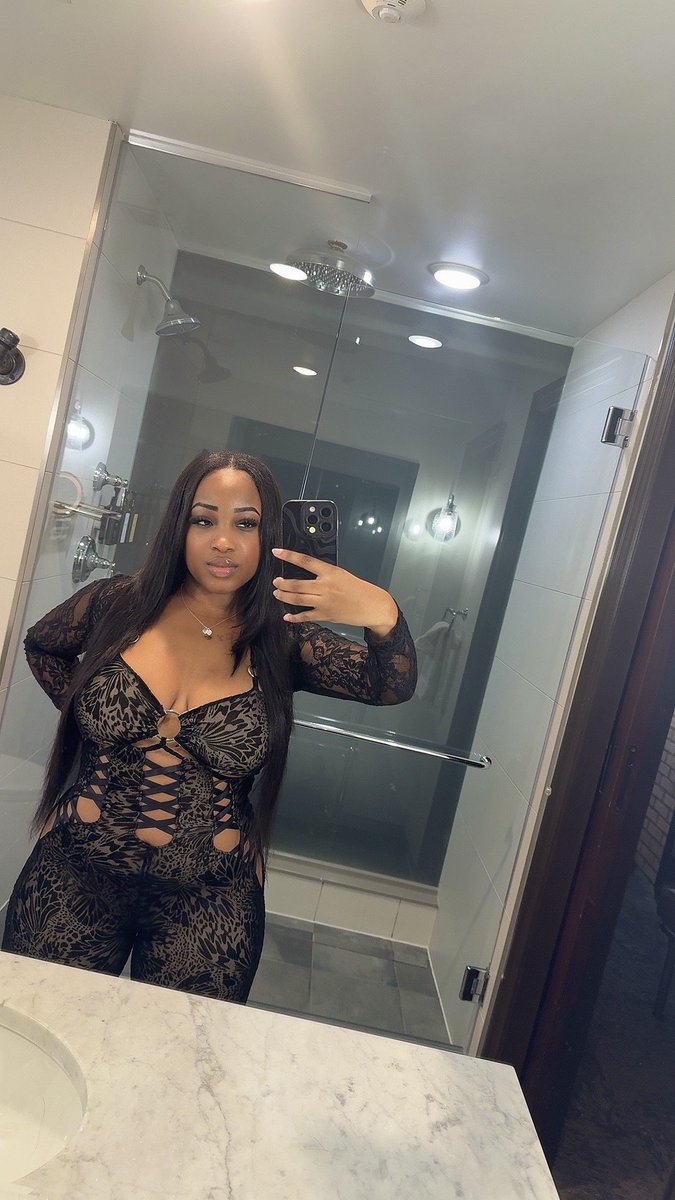 aminaadior's tweet photo. pfp+ 2💋 https://t.co/KlMGgPe8oZ