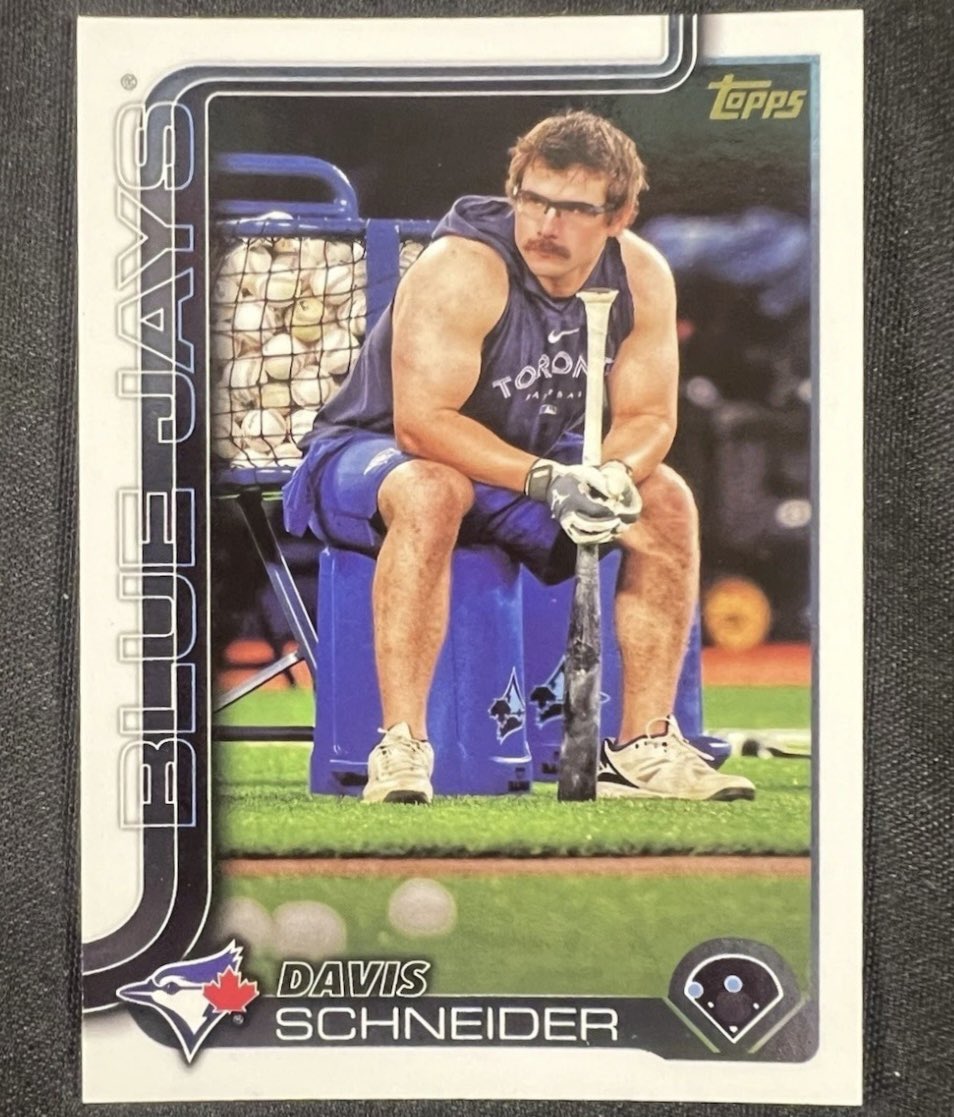 Blue Jays Card of the Day 49/365: 2025 Topps Davis Schneider
