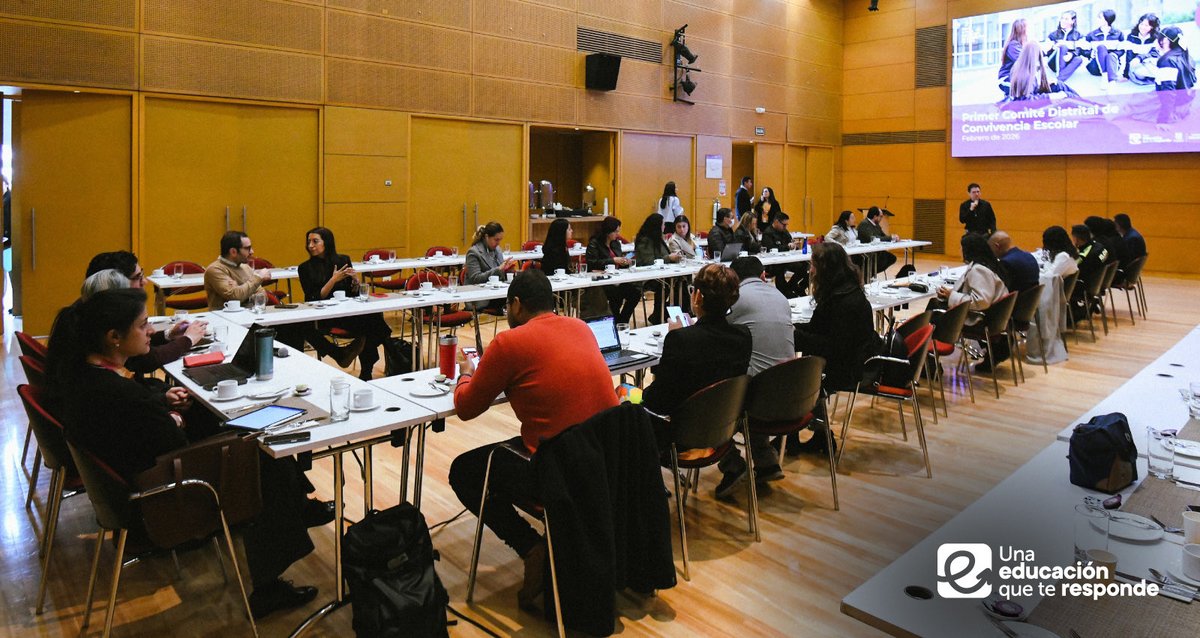 Ragobo7's tweet photo. Alcanzar 65 entornos escolares, extender la cobertura de la estrategia Aulas con Emoción y fortalecer la prevención focalizada de factores de riesgo de violencia escolar, conducta suicida y consumo de SPA, hacen parte de las metas para este año. https://t.co/03IRtRfrqf