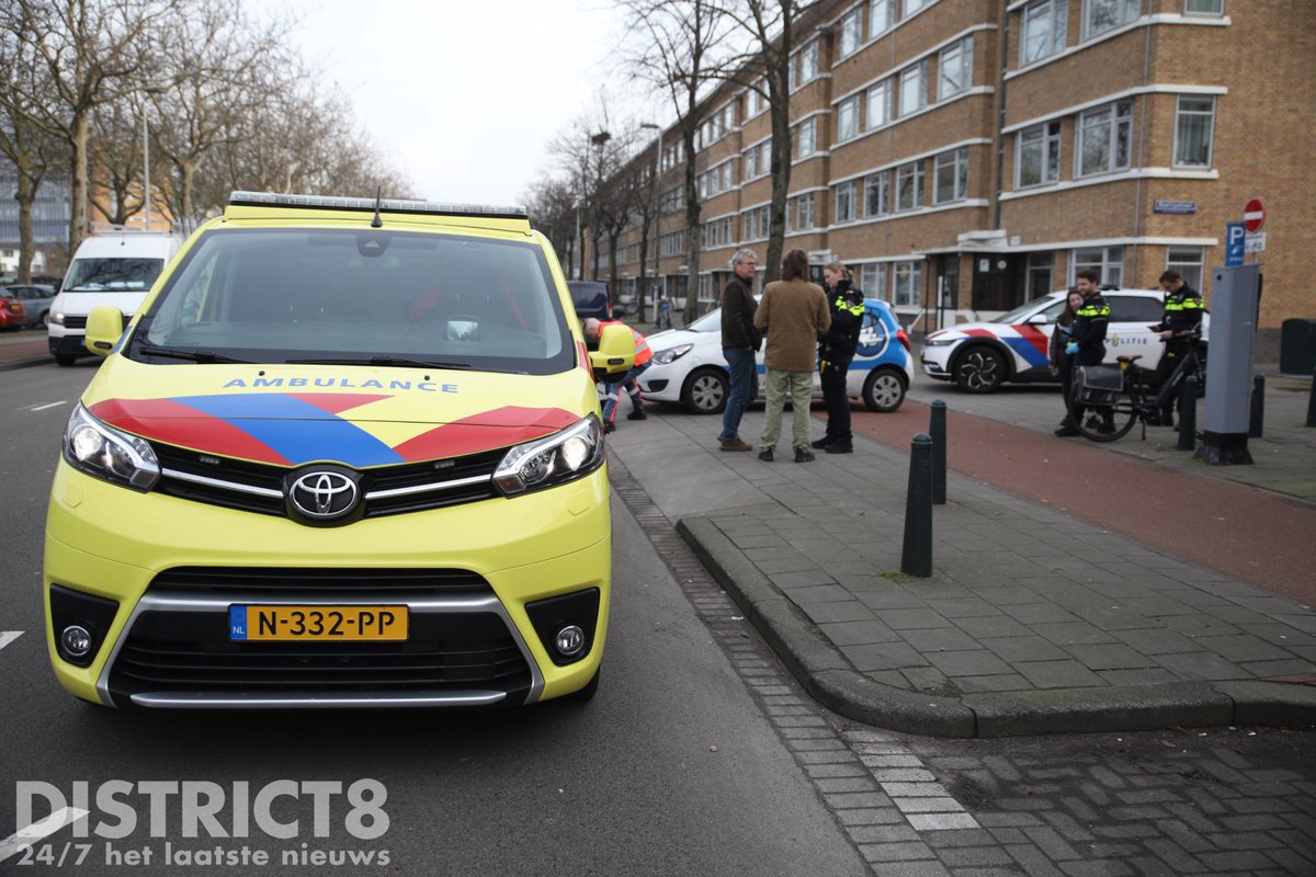 Fietsster gewond na botsing met auto