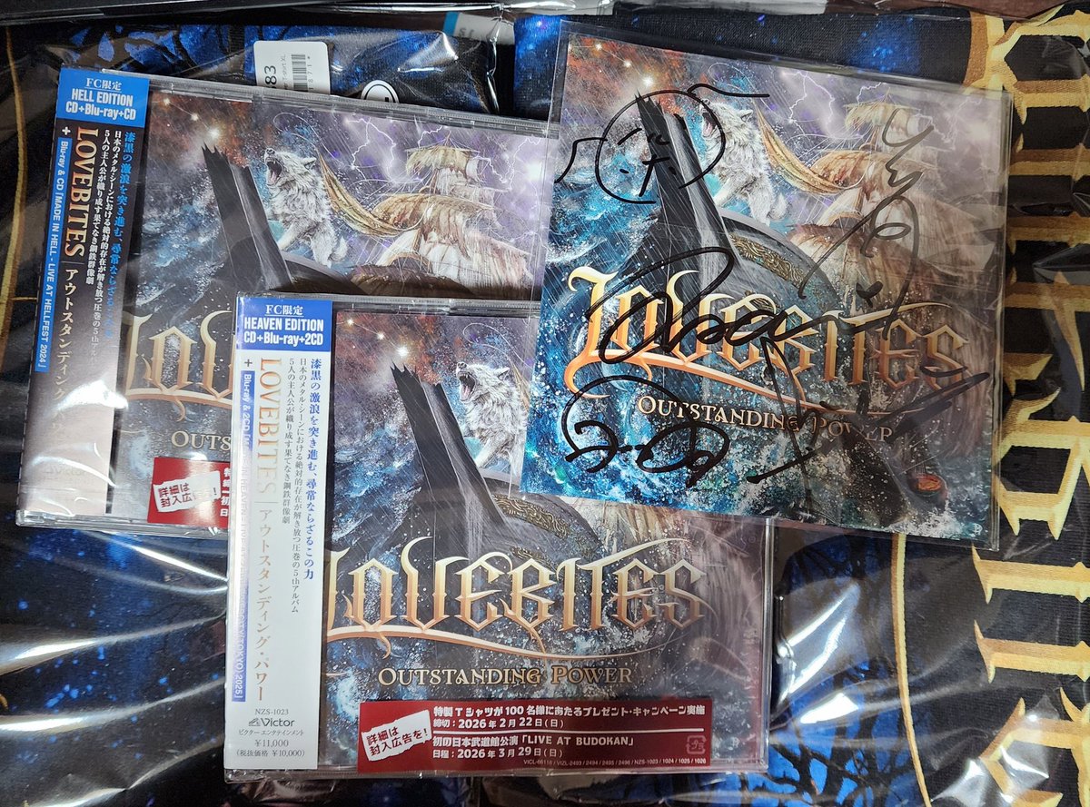 先ほど帰宅してようやく受け取れました！！ だいぶ出遅れてますがこっ