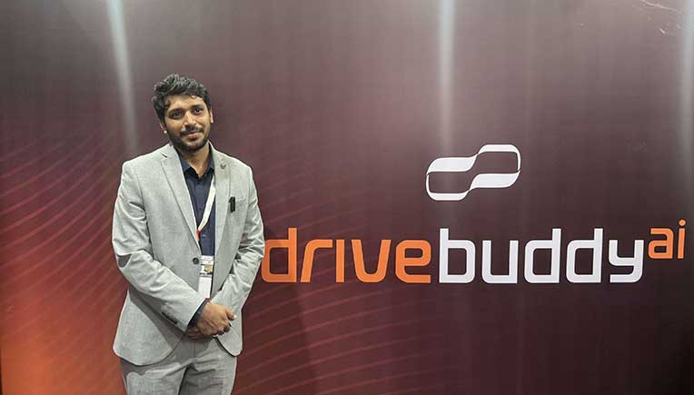 motownindia.com/Bureau/Auto-St…
<a href="/drivebuddyAI/">drivebuddyAI</a>  showcases ‘Indian-Road-Refined’ Compliant #Adas Suite <a href="/siamindia/">SIAM India</a> <a href="/ACMAIndia/">ACMA India</a> <a href="/FADA_India/">FADA</a>