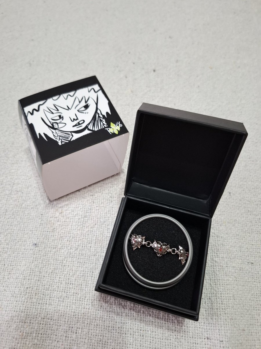 isanflwr tweet media