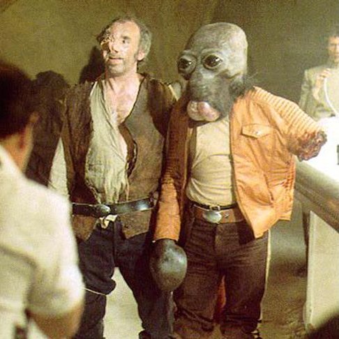 TomSpinaDesigns's tweet photo. Ponda "Walrus Man" Baba's head was really big. Like REALLY big.

#WalrusMan #StarWars #PondaBaba https://t.co/G0m68uTUkl