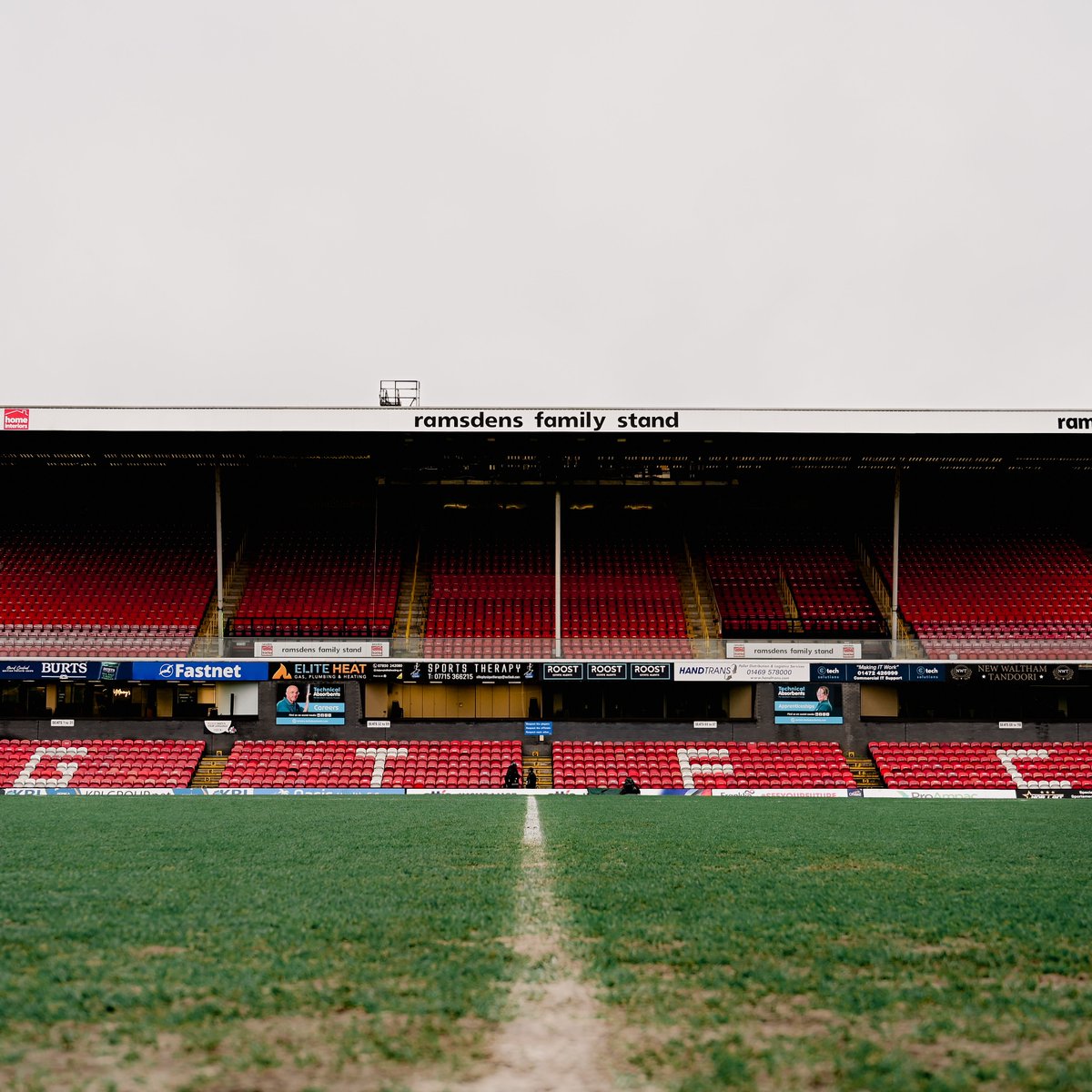 officialgtfc's tweet photo. Following this afternoon’s precautionary pitch inspection, we are pleased to confirm that tonight’s fixture at Blundell Park is set to go ahead as planned. ✅

#GTFC