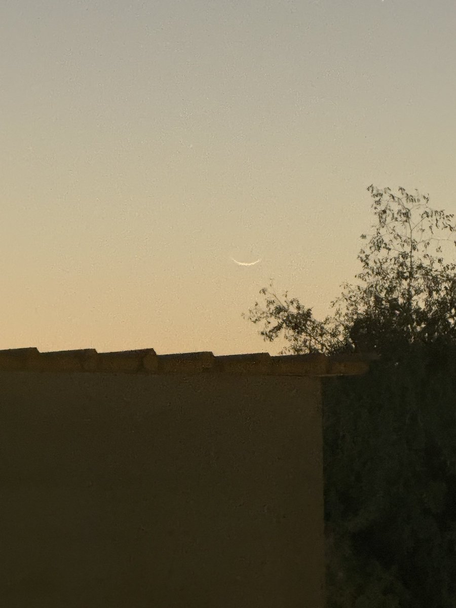 عبدالعَزيزُ .. tweet media