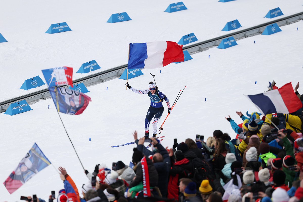 🇫🇷 France has just claimed gold in the Biathlon Women’s 4x6km Relay, adding to an IMPRESSIVE medal collection at Milano Cortina 2026:

🥇 Women’s 15km Individual
🥇 Men’s 10km Sprint
🥇 Men’s 4x7.5km Relay
🥇 Women’s 4x6km Relay
🥇 Mixed Relay 4x6km

🥈 Men’s 20km Individual
🥈