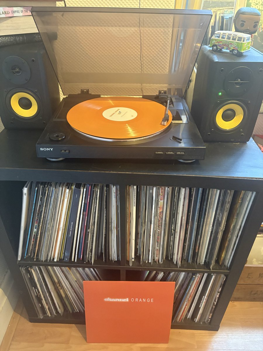 scousecoffeegl's tweet photo. Frank Ocean (Bootleg)

Channel Orange 

Released 10th July 2012

There’s so much I love about this album so layered. Bad religion is so wounded, complete genius and Lost is a story within a story. Sounds great on vinyl. 

#frankocean #recordcollector #channelorange #vinyladdict https://t.co/suICejukxJ