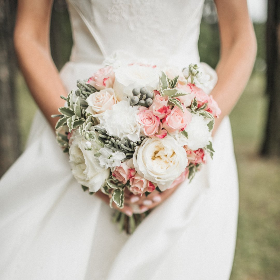 Dreaming of a timeless 2026 #wedding? Our #weddingvenue still has select dates available. Let @Wellsworth #Hotel bring your vision to life with New England charm and personalized touches. Reach out today to begin your journey to “I do.” #WeddingWednesday