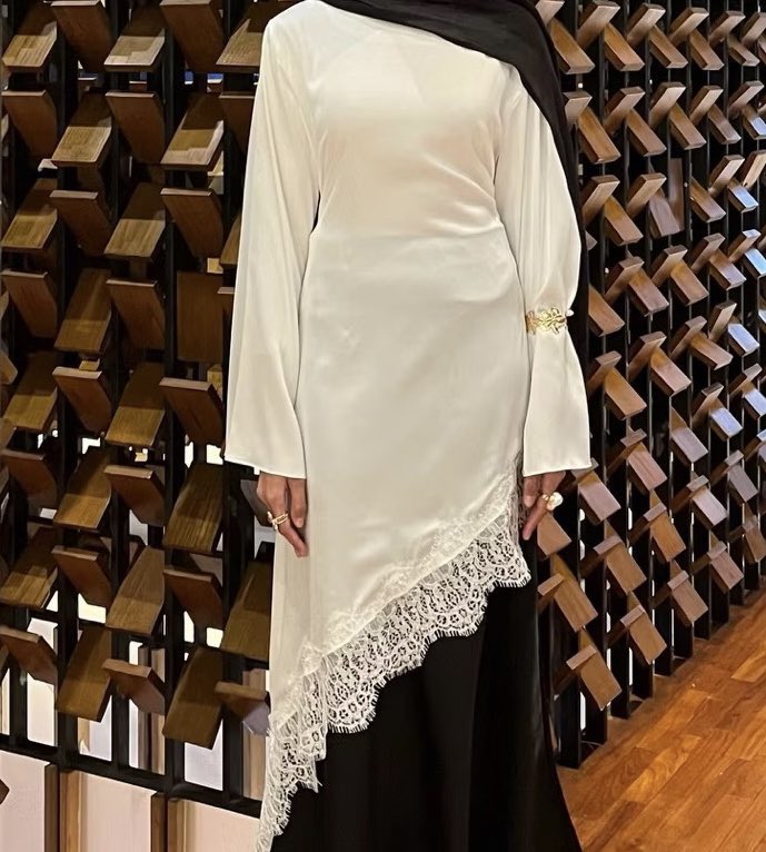 buat lebaran cakep yg mana yaa???
kalo bisa yg sekalian cocok buat acara selain lebaran. maaciii
