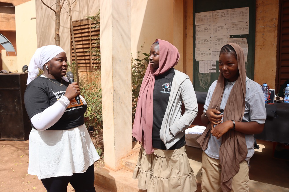 Orange Mali tweet media