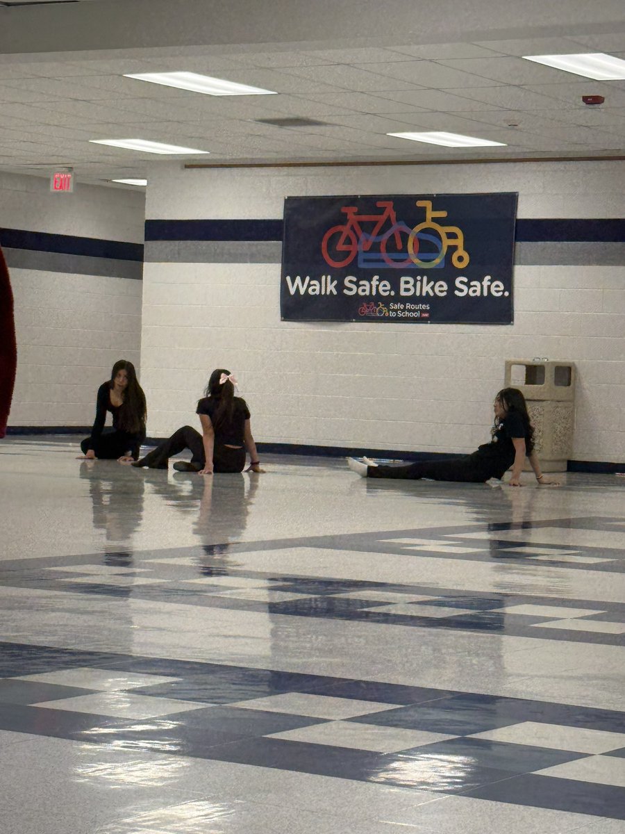 Valeria Castillo, M.S tweet media