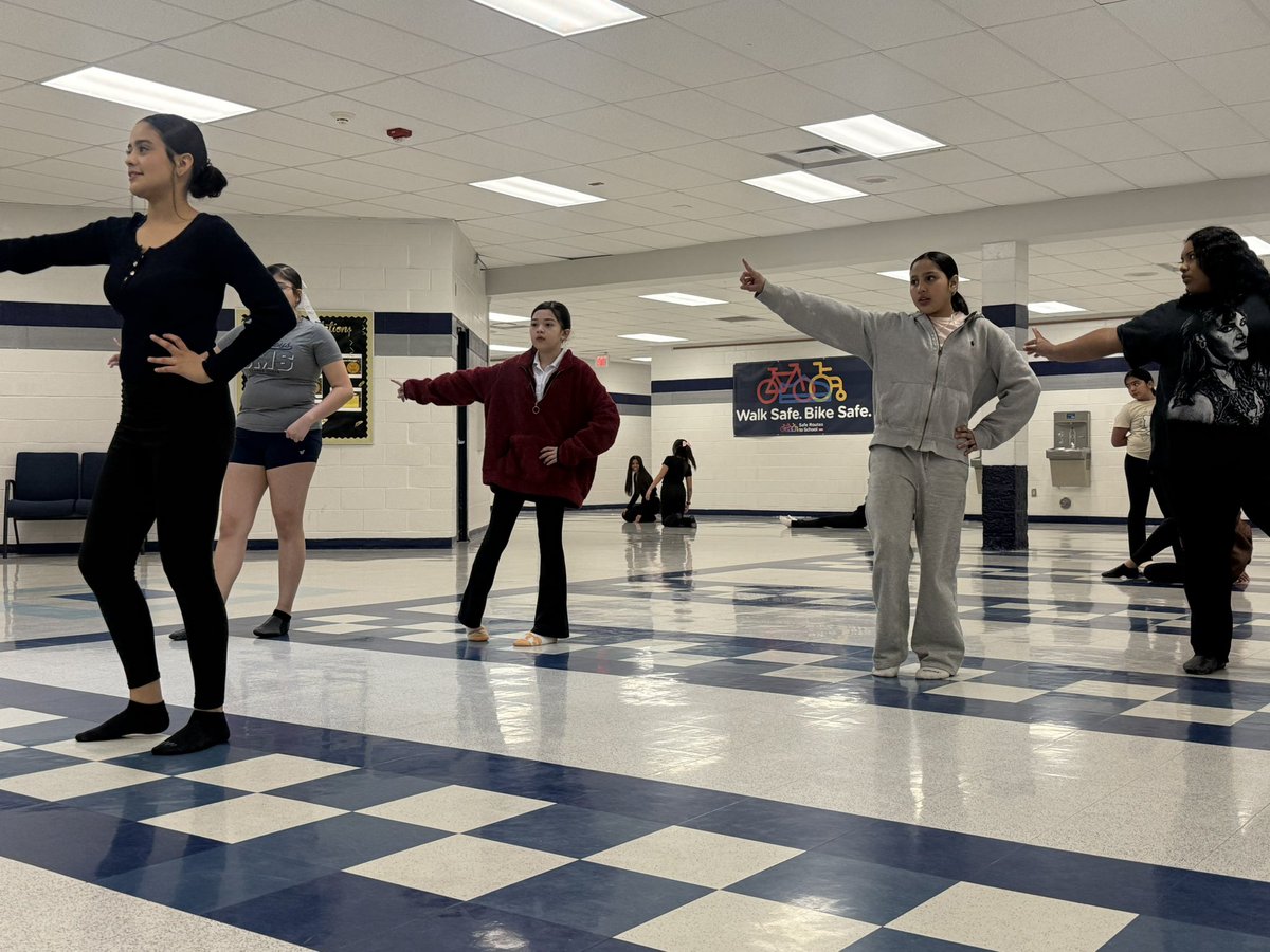 Valeria Castillo, M.S tweet media