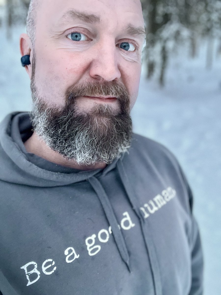 AK_El_Jefe's tweet photo. Life is hard. Depression sucks
Get up
Dress up
Show up
Never give up
#projectsemicolon
#beagoodhuman https://t.co/0RiudX50MQ