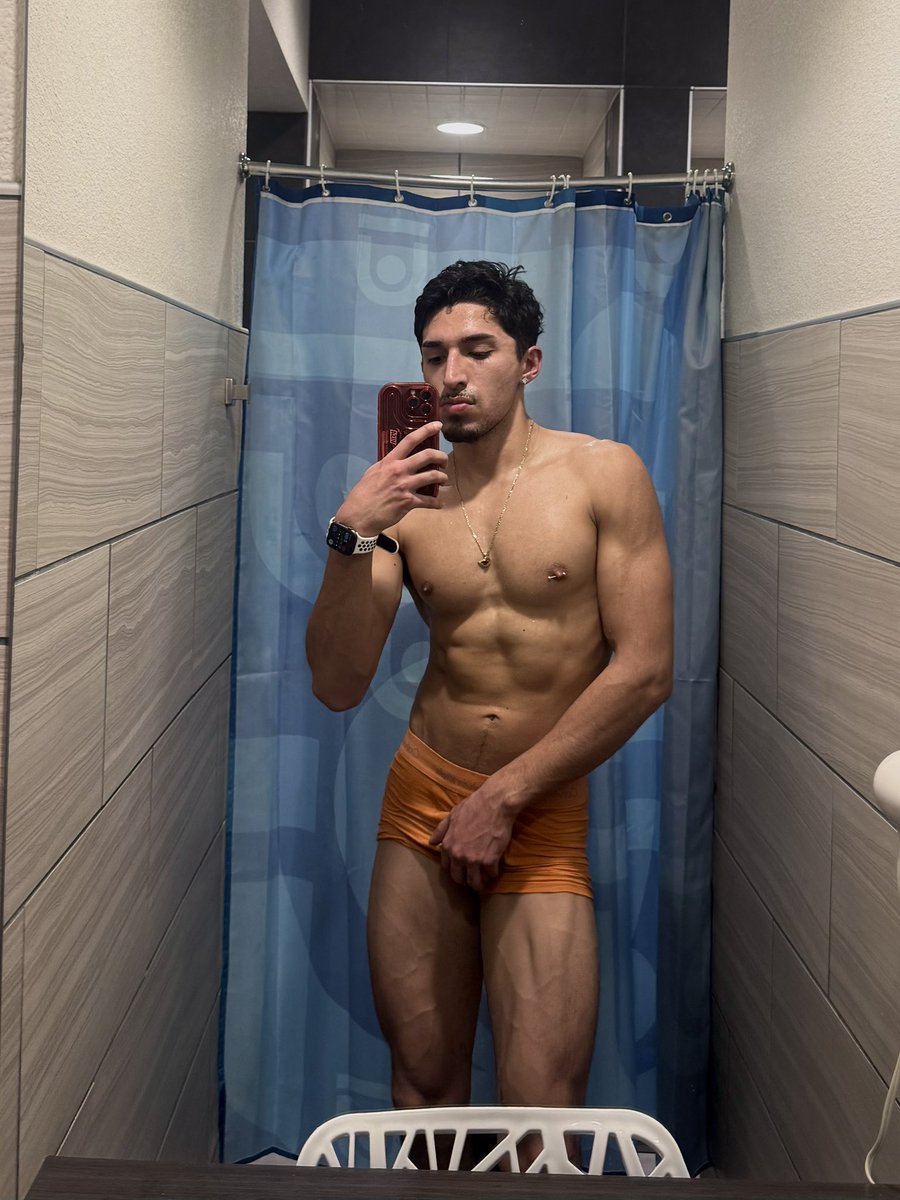 Brayan ⟢ tweet media