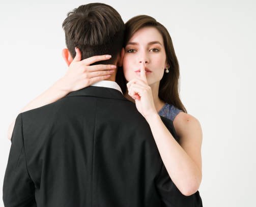 SimpPolice911's tweet photo. 7 Lies women tell all men.

 Thread. https://t.co/L9giyjULbd
