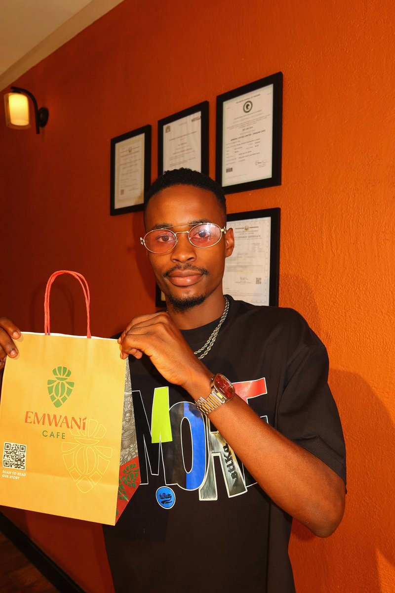 Savor the taste, share the smile.  Glow differently when you’ve got Emwani Cafe in your hands 🌿☕✨