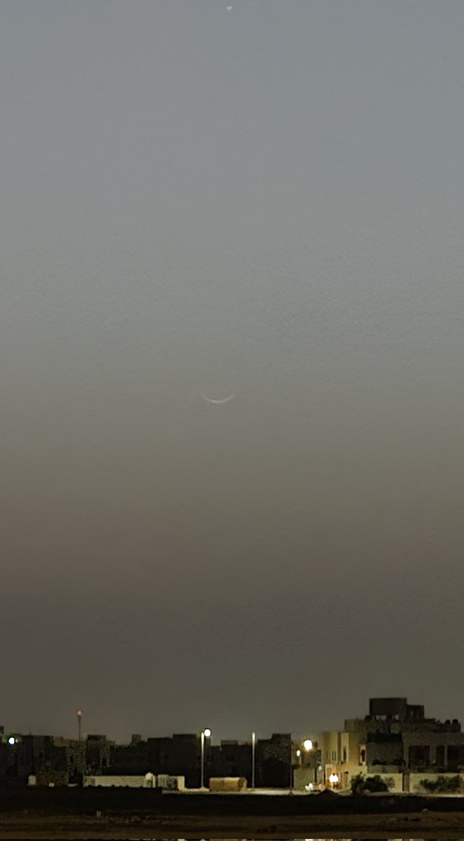هلال ثاني .. تصويري بالجوال
من محافظة #الرس